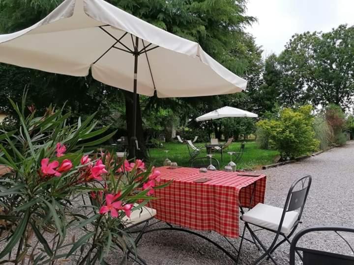 Agriturismo Le Oche Selvatiche Lauzacco Exterior photo