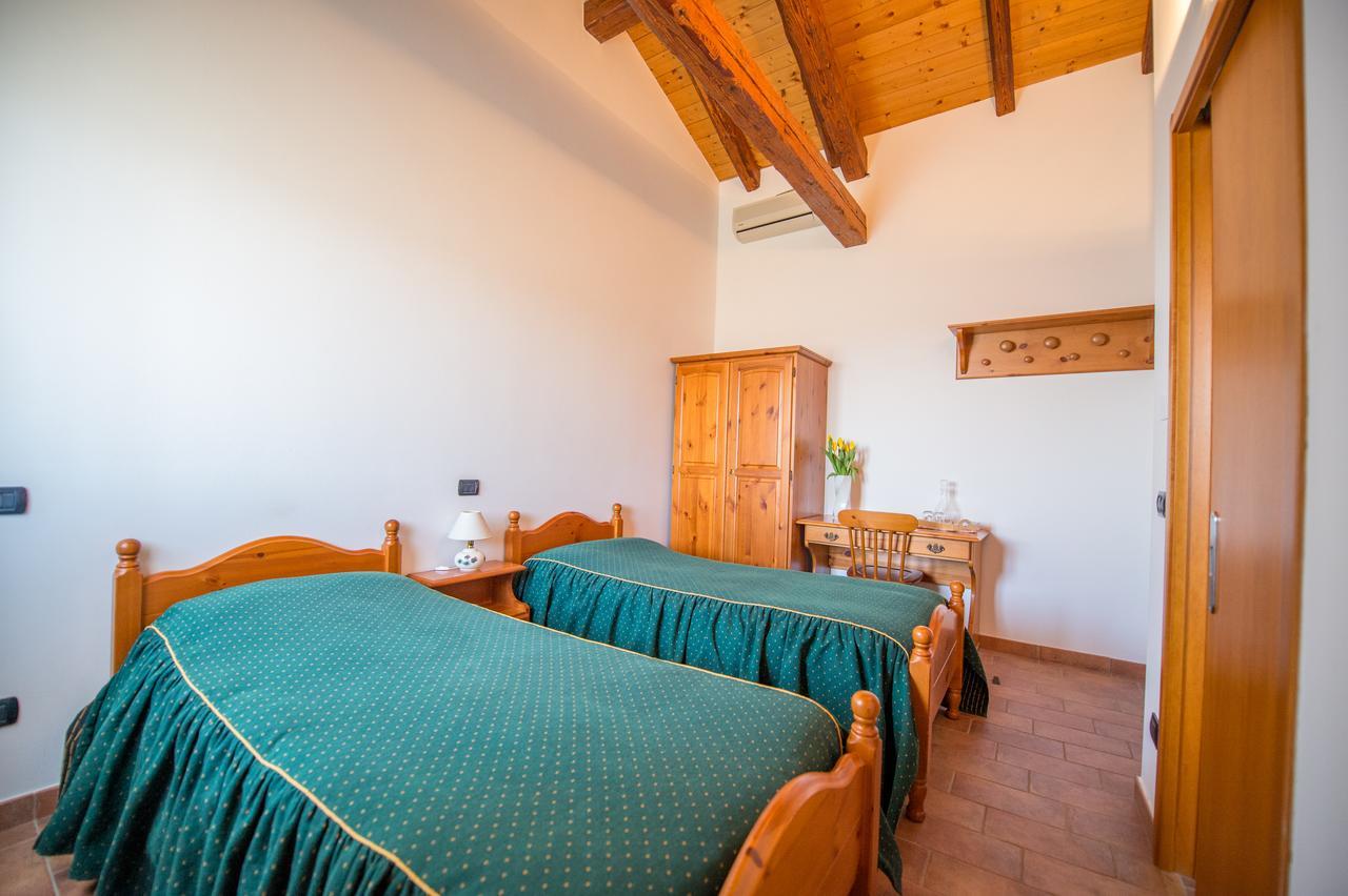 Agriturismo Le Oche Selvatiche Lauzacco Exterior photo
