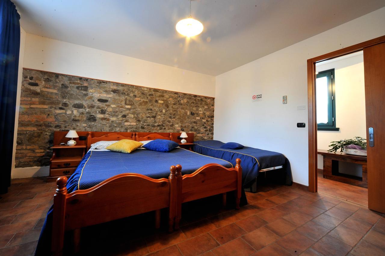 Agriturismo Le Oche Selvatiche Lauzacco Exterior photo
