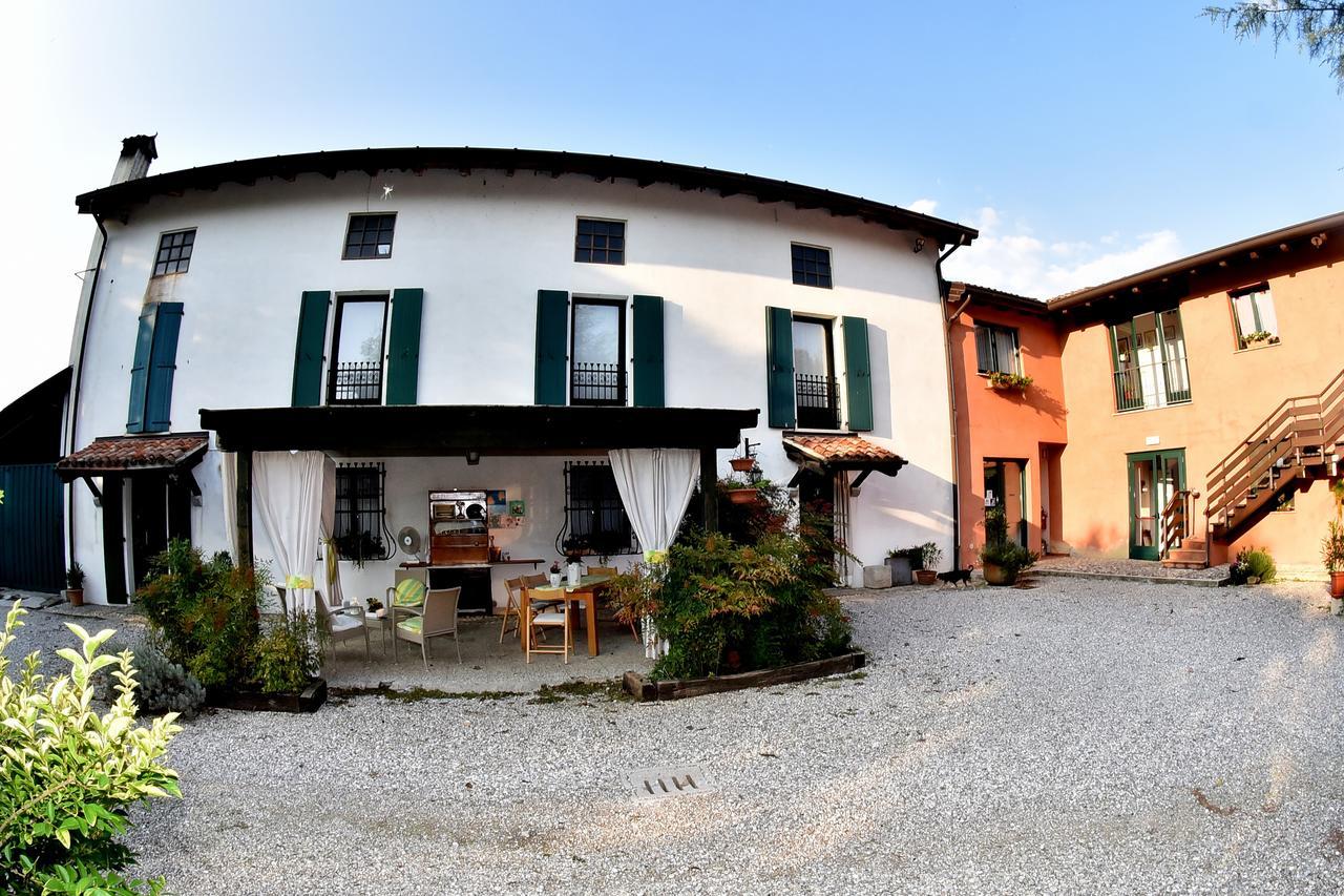 Agriturismo Le Oche Selvatiche Lauzacco Exterior photo