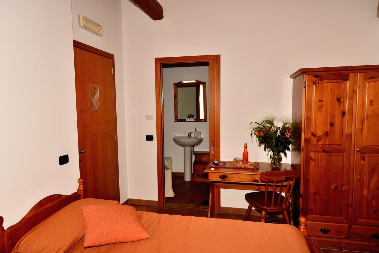 Agriturismo Le Oche Selvatiche Lauzacco Exterior photo